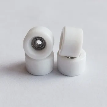 عجلات لوحة أصابع يوريتان مع محمل ABEC 7 لمجموعة ألواح تزلج احترافية لألعاب لوح التزلج الصغيرة