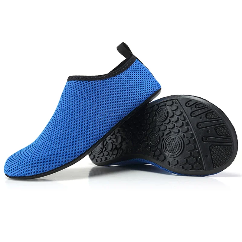 2023 Paar Aqua Schoenen Zomer Lichtgewicht Mannen Water Schoenen Sneldrogende Vrouwen Strand Schoenen Zachte Antislip Sneakers gratis Verzending - afbeelding 2