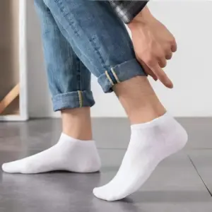 5 Pairs of Black, White, and Gray Socks, Moisture Absorbing and Non Toe Revealing, Suitable for Daily Casual Wear