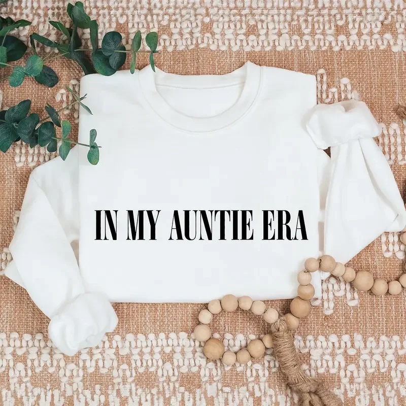 سويت شيرت In My Auntie Era، سويت شيرت Auntie Crewneck هدية العمة ملابس رجالية قطنية للجنسين بقلنسوة قابلة للغسل