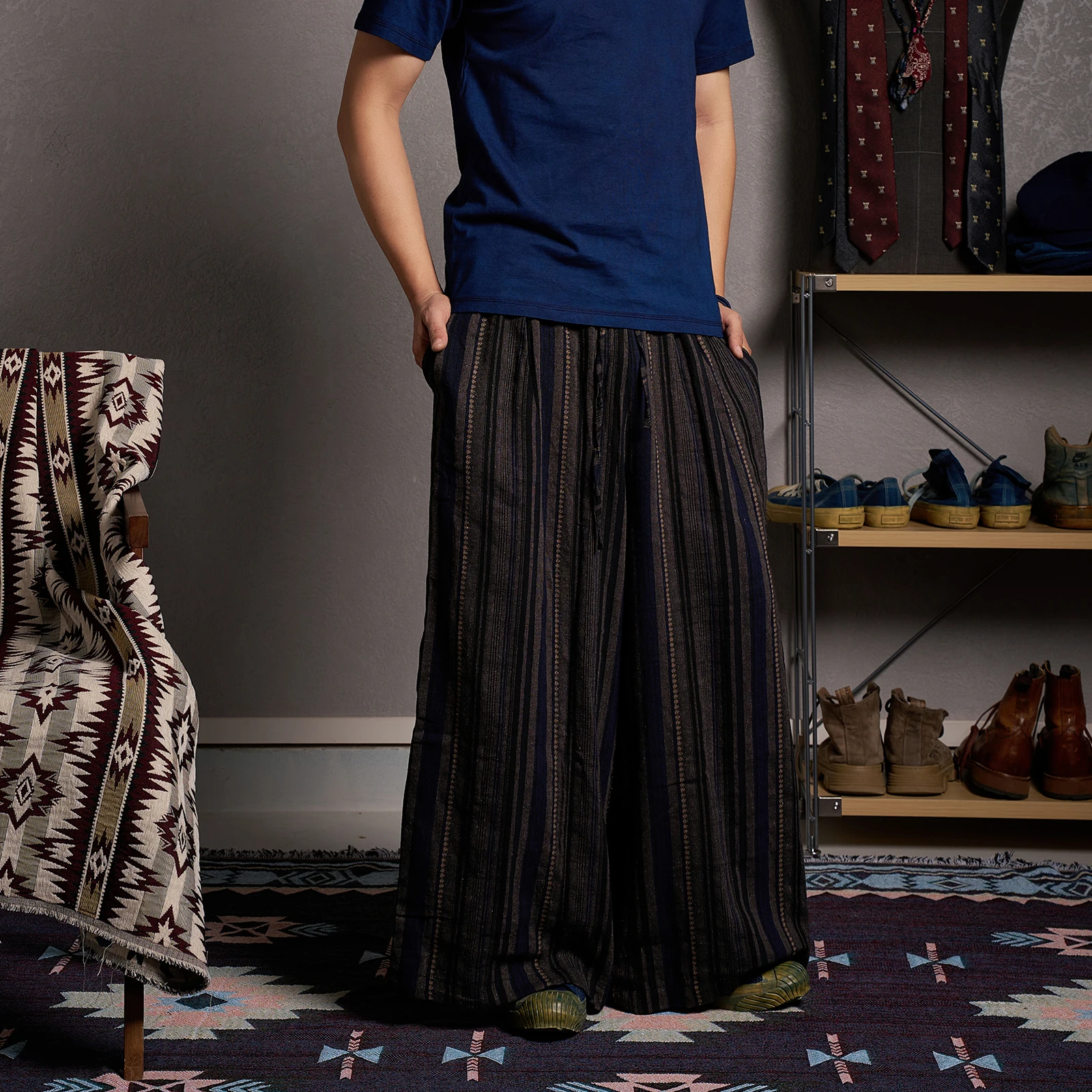 Men's Vintage Wide Leg Pants Loose Fit Striped Trousers Unisex Casual Elastic Waist Cotton Linen Cropped Pants Retro Streetwear