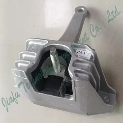 Right Engine Mount For Hyundai Elantra I30 Veloster 21810-F2000 21810-F2100 21810F2000 21810F2100