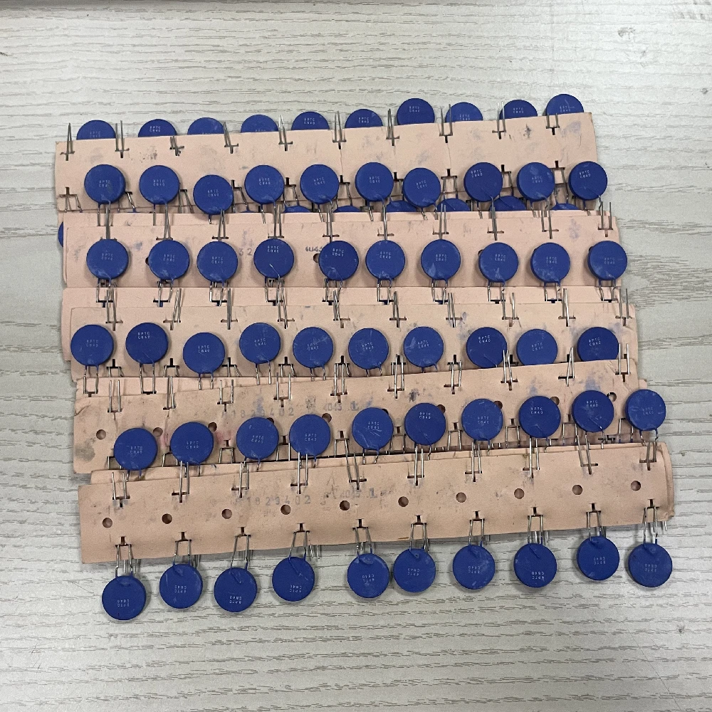 (10 pces) b59840c120a70/b59840c130a70 termistores ptc para proteção de sobrecorrente c840 120 130