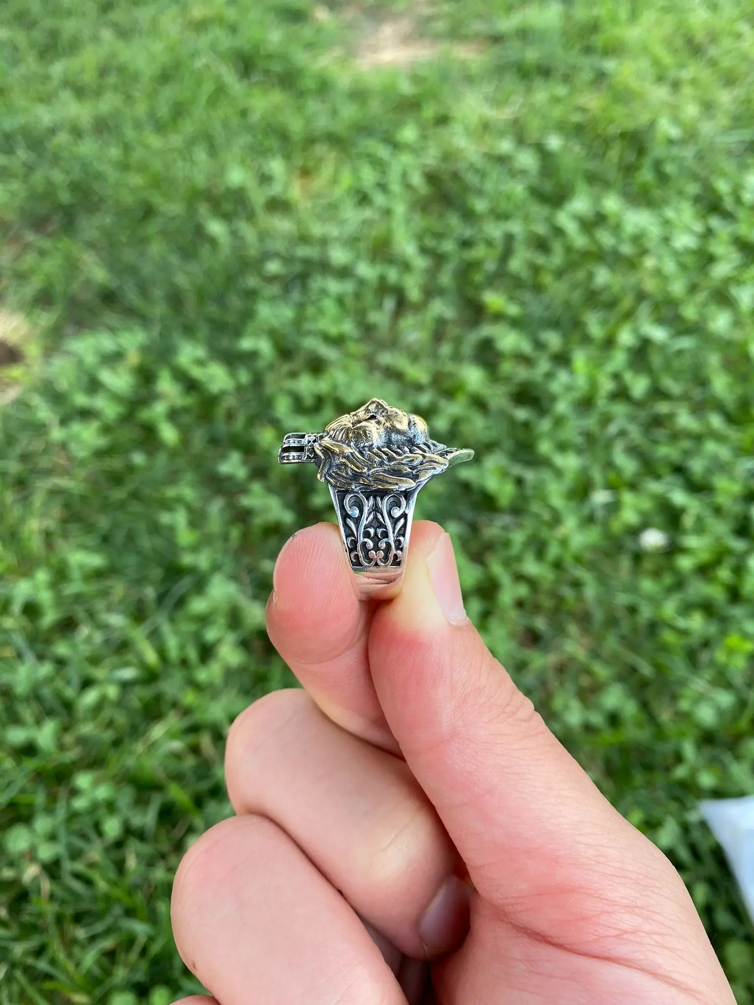 thumb