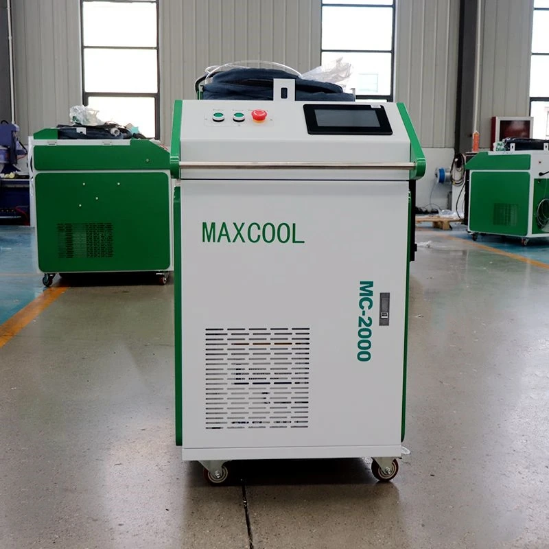 Efficient 1500W Water-cooled Continuous Laser Cleaner for Rusty Surfaces Cleaning Laser Corrosion and Rust Paint Removal