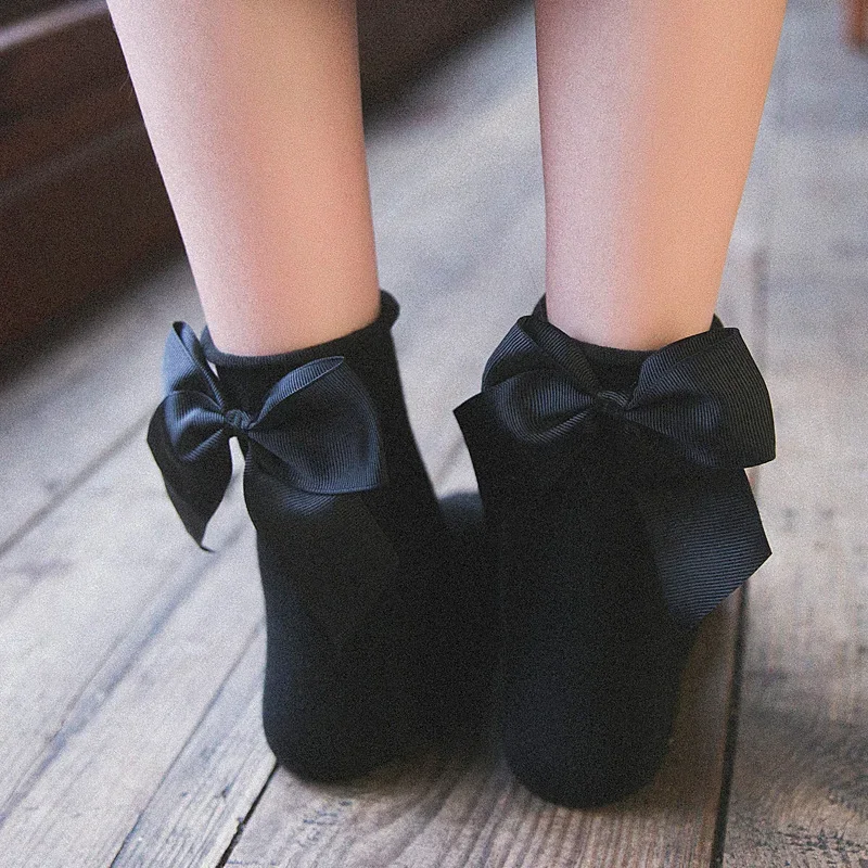 27 couleurs. Chaussettes à nœud de couleur bonbon pour femmes, Streetwear Chic, chaussettes courtes décontractées de couleur contrastée, mignonnes dames avec nœud papillon Sox