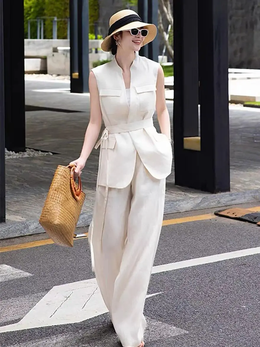 

Women's elegant minimalist sophisticated design linen trouser suit