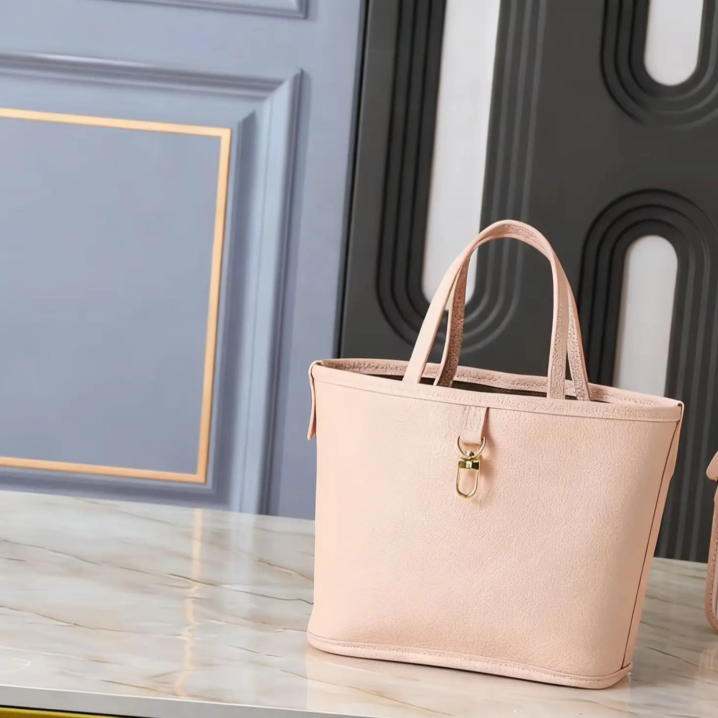 

2025 Double sided Available Medium Handbag Christmas Gift Capacity Large Hand Shoulder Carrying Back 25cm*16cm*10cm