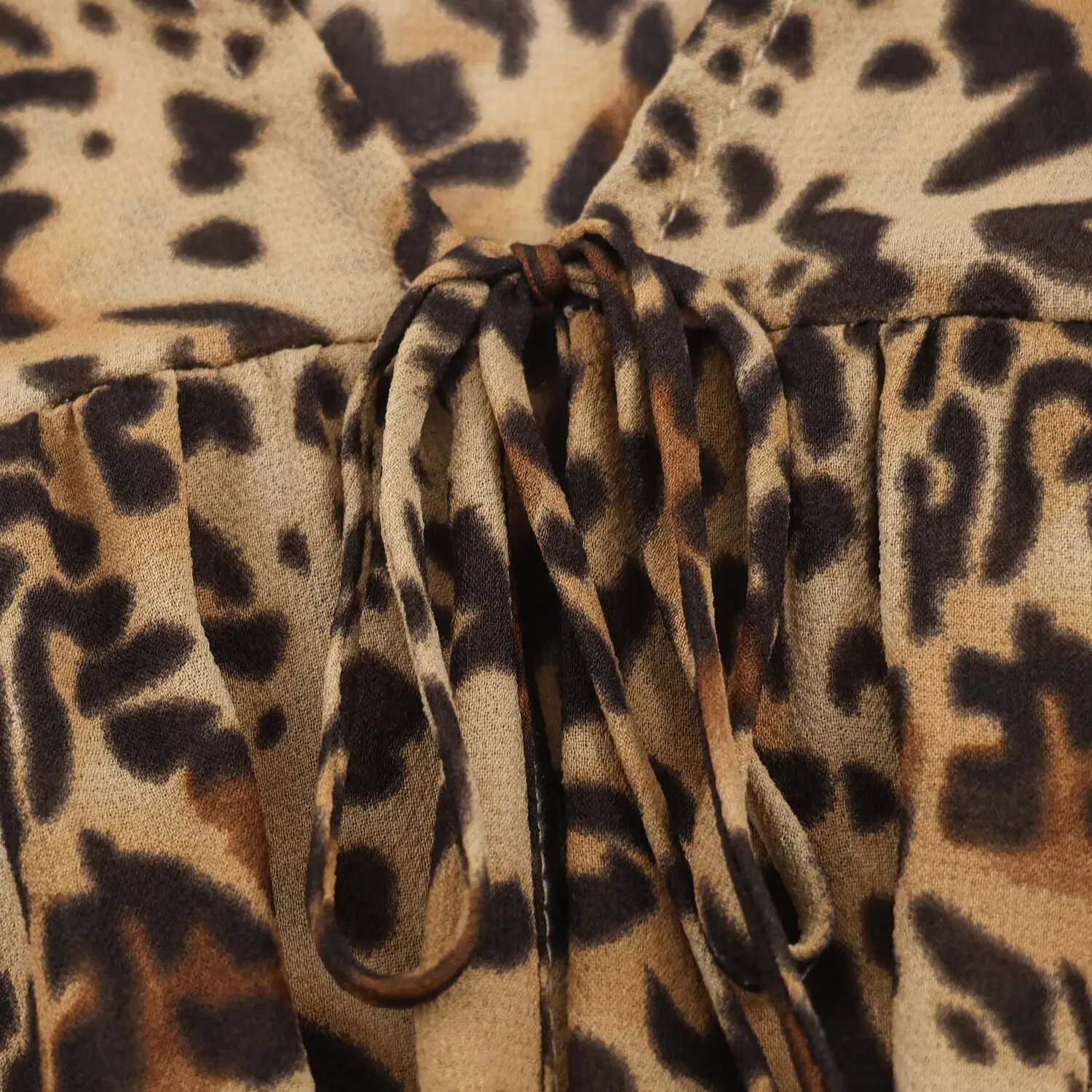 Vestido de mujer 2025 otoño nuevo estilo estampado de leopardo manga larga en capas Mini vestido suelto moda Sexy personalidad Casual