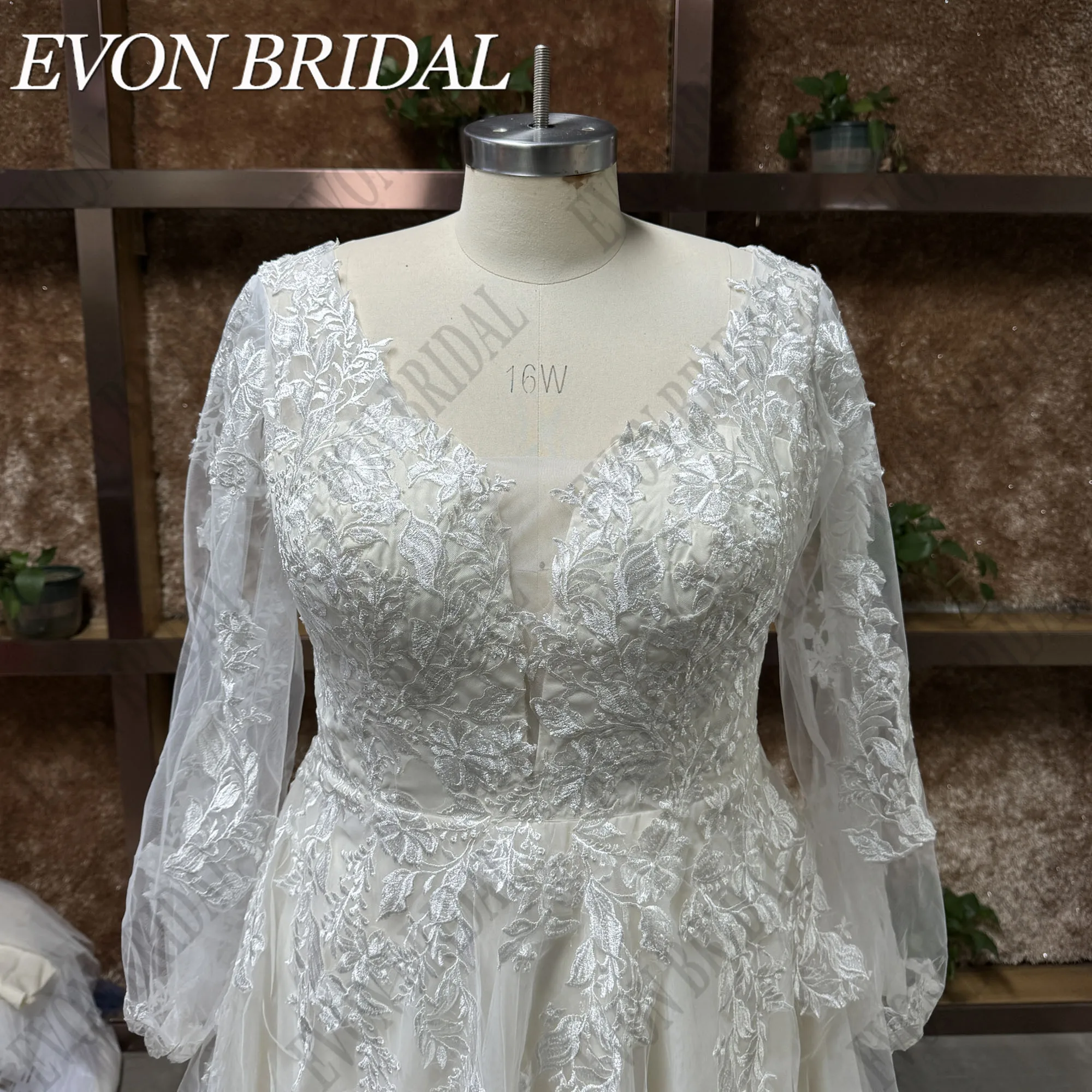 EVON BRIDAL Wedding Dress Plus Size V-Neck Puff Sleeves Applique A-Line Backless Lace Bride Gowns Sweep Train Vestido De Novia