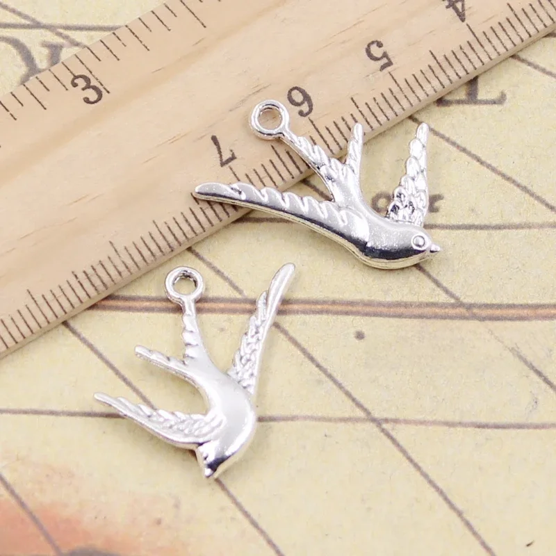 10 sztuk Charms latająca jaskółka ptak 26x25mm tybetański srebrny kolor wisiorki antyczna biżuteria Making DIY Handmade Craft — zdjęcie 2