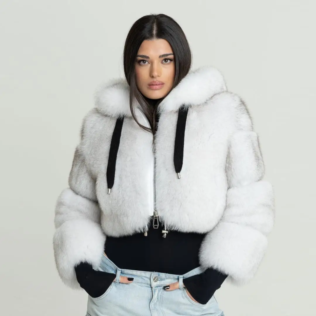 

Short Natural Fox Fur Jacket With Hood Woman Fashion Whole Skin Genuine Fox Fur Coats Female Trendy Luxury Fur Outwear Winter