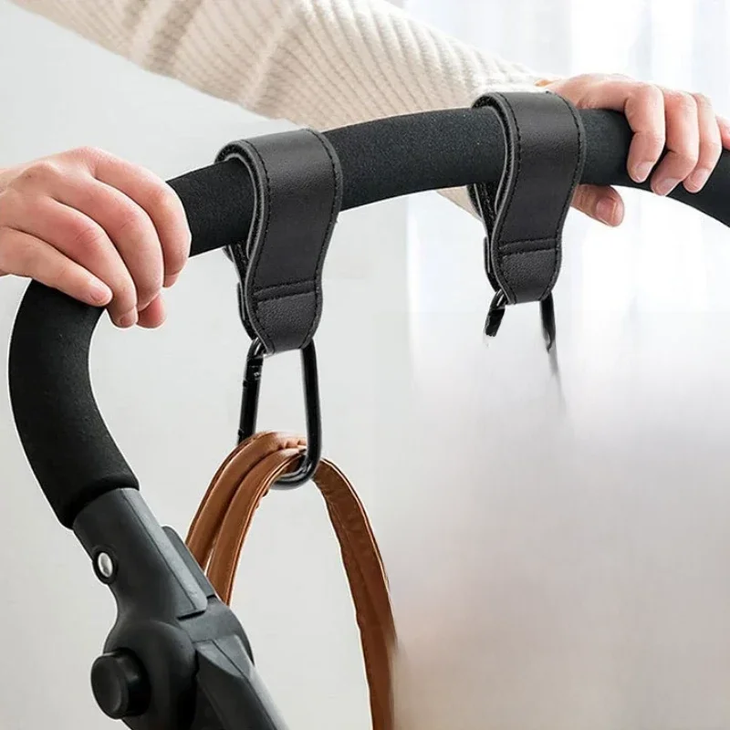1/2 stücke PU Leder Baby Tasche Kinderwagen Haken Kinderwagen drehen 360 Grad drehbare Wagen