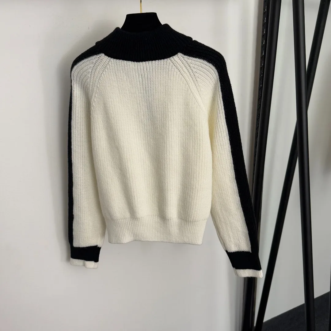 

Женский черно-белый вязаный свитер с цветными блоками — водолазка с воротником на молнии и золотым акцентом, повседневный топ с длинными рукавами