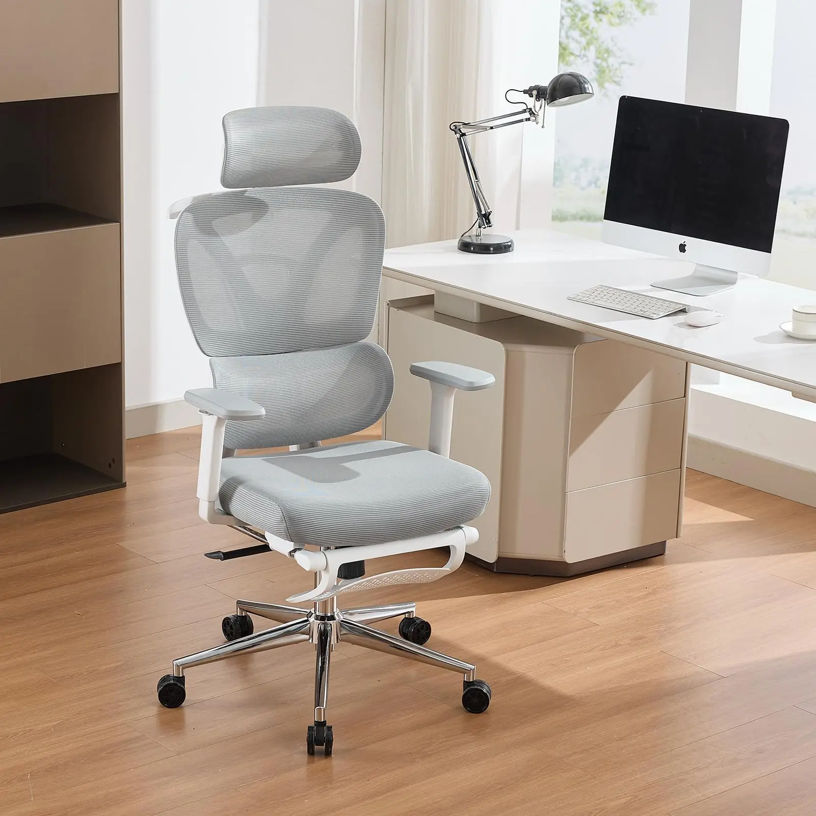 Ergonomischer Bürostuhl, Gaming-Stuhl mit Netzbezug, verstellbaren 3D-Armlehnen, dynamischer Lordosenstütze & Fußstütze – für das Homeoffice