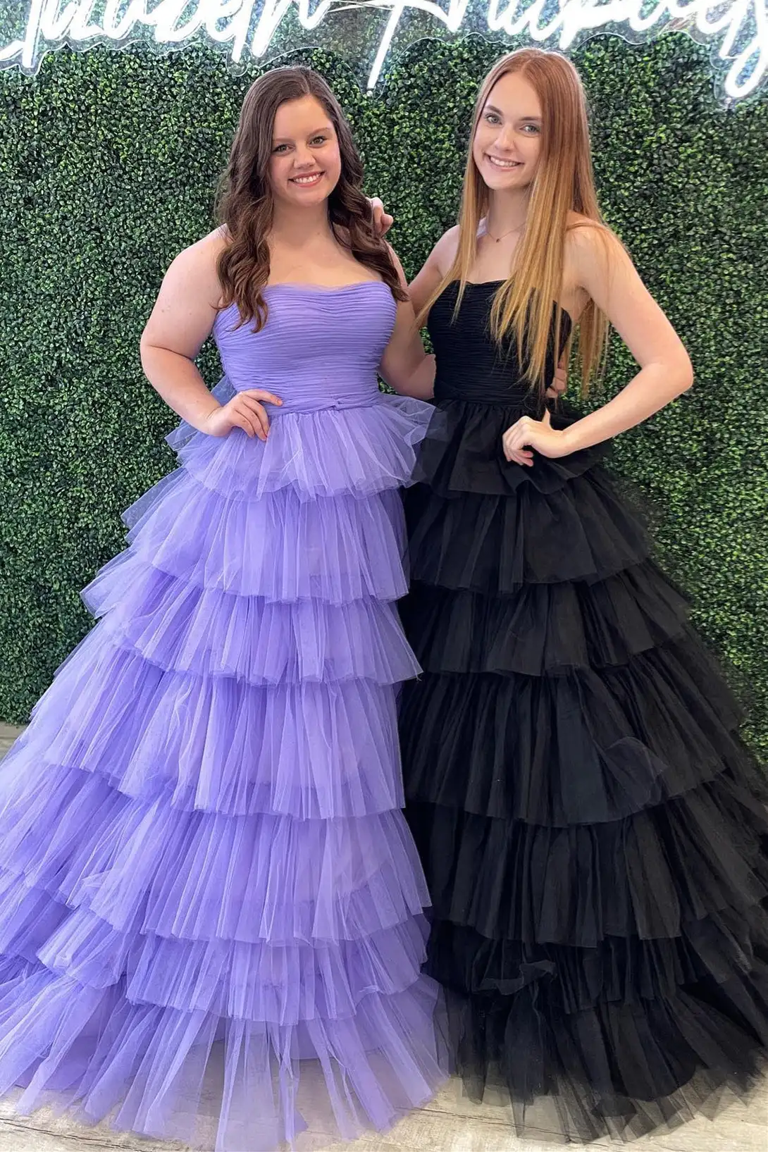 

Gorgeous Strapless Layers Prom Dresses with Lace Up Back Floor Length Evening Dress with Puffy Tulle Skirt A Line Juniors Gown