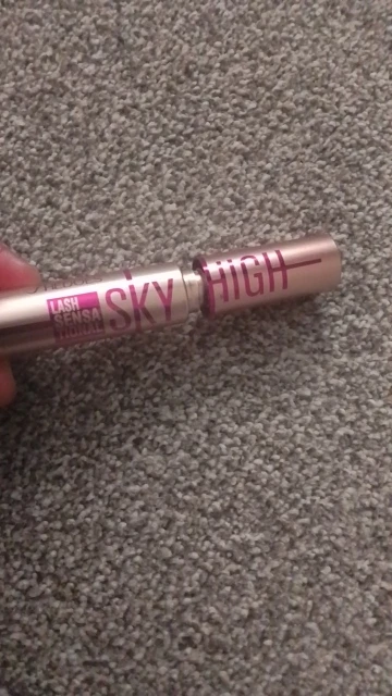 Pink Slender Eye Black, Waterproof and Sweat Proof, Not Easy to Smudge, Easy to Apply to Create Curly Natural Eyelashes photo review