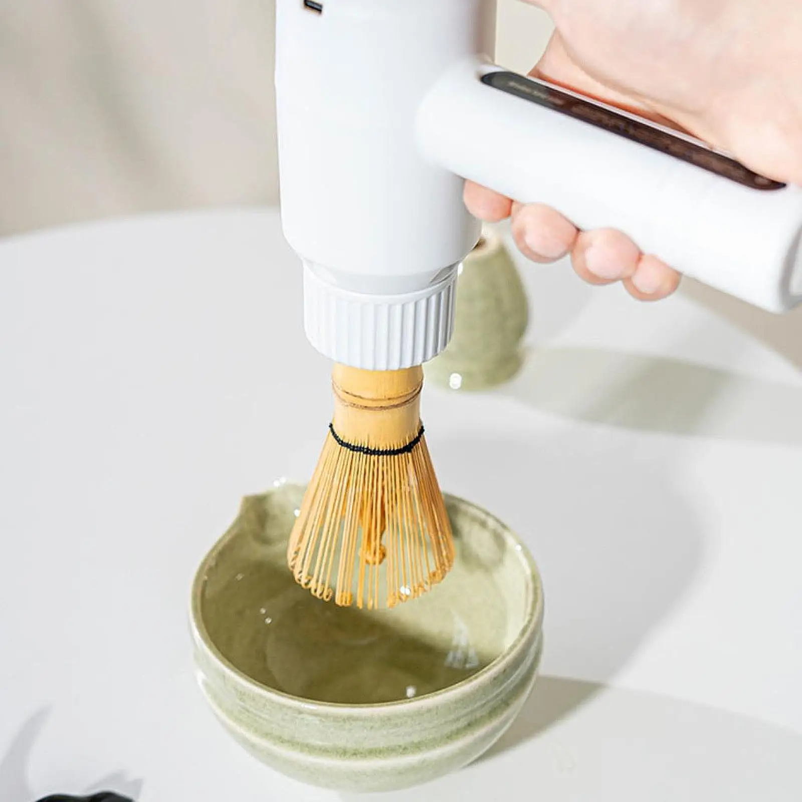 

Электрический венчик, щетка для матча, 3-скоростной портативный инструмент для быстрого взбивания матча, ручной миксер для напитков, зарядка для дома, чайной комнаты, кафе