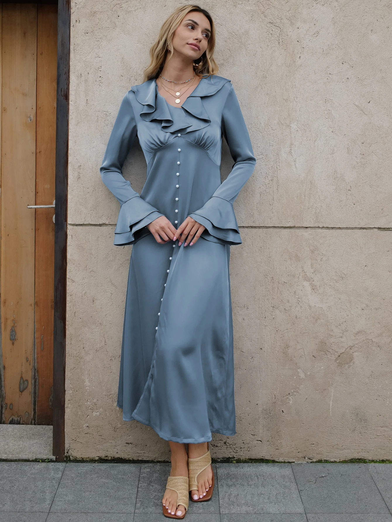 2024 Summer Fashion Blue Ruffles Peal Button Flare sleeve A Dress