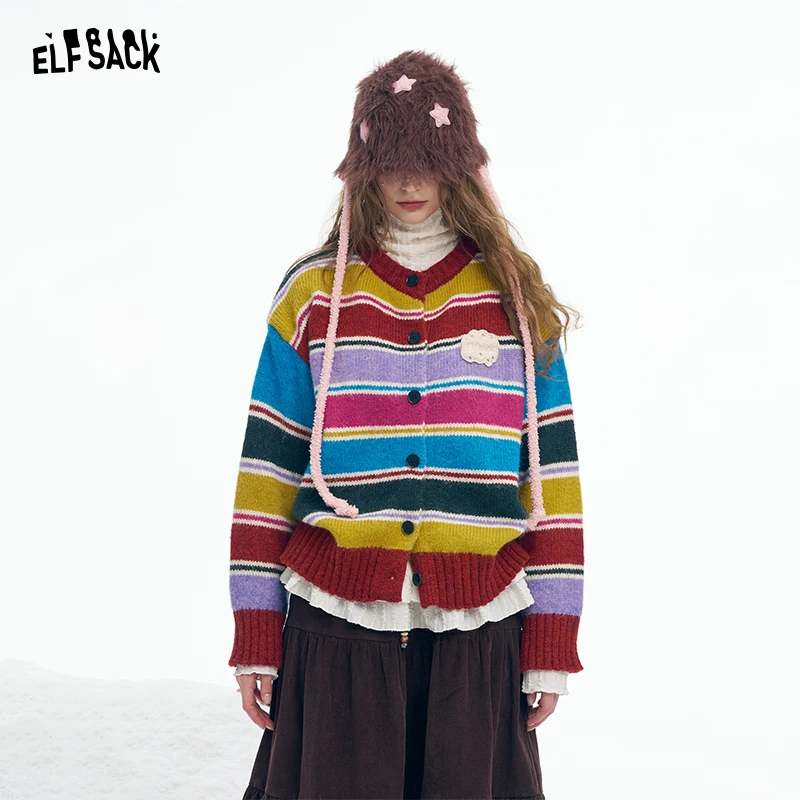 

ELFSACK 2025, новые зимние поступления Y2K, повседневные полосатые цветные блоки, вышивка букв, графический круглый вырез, однобортный пот на пуговицах