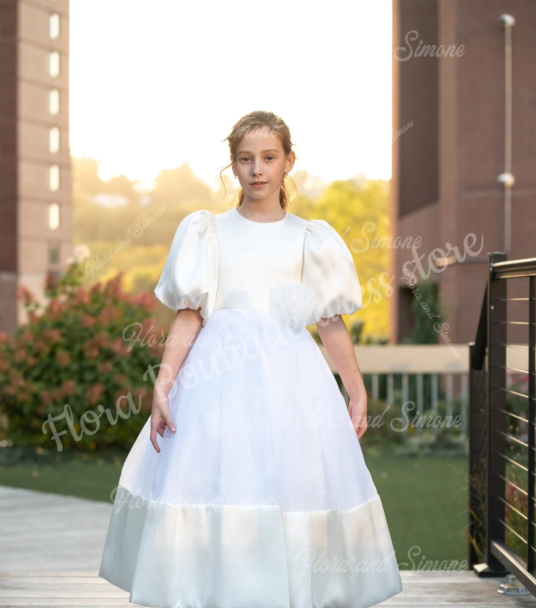 Customized Elegant Blue Girl gowns Half Sleeves High-waisted Flower Girl Dress for Evening gown Wedding Ceremonies Holiday
