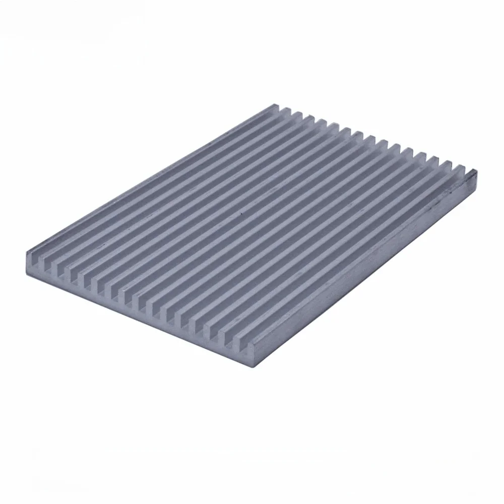 Aluminiowy radiator do samodzielnego montażu, wymiary 100x61x5,5 mm, do chłodzenia układów scalonych, diod LED i innych elementów elektronicznych. — zdjęcie produktu 4