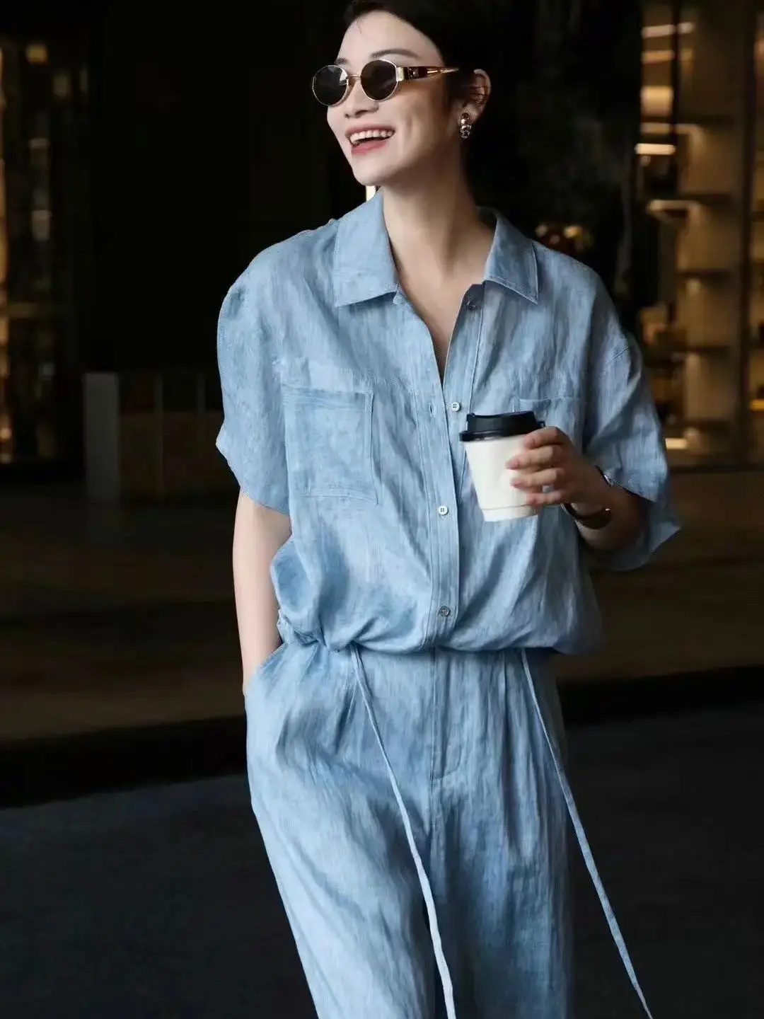 

Минималистичный стильный высококачественный льняной костюм-двойка класса люкс