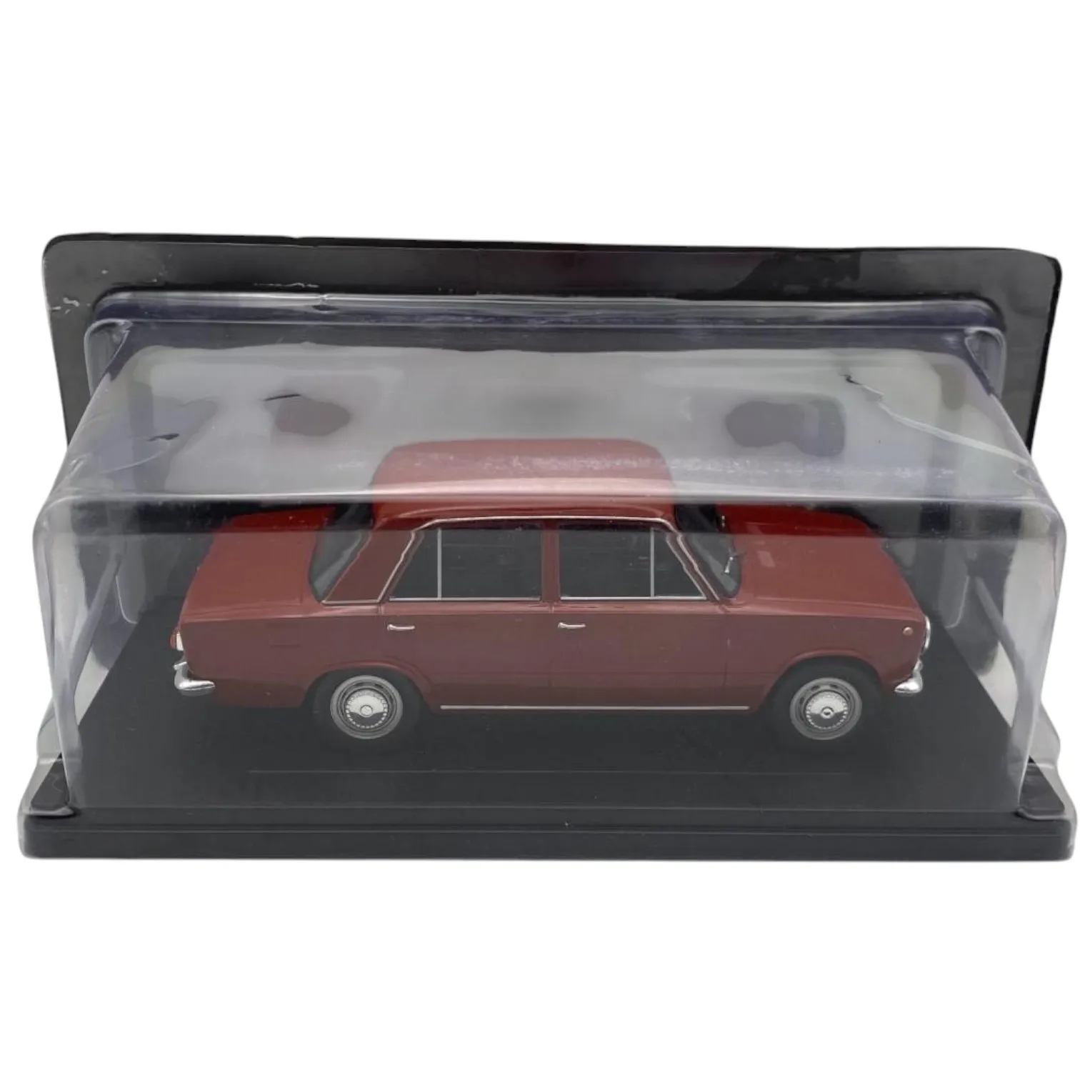 Salvat, Voiture italienne classique 124 1966, Miniature moulé sous pression, Échelle 1:24, Collection Salvat Collection de nos voitures bien-aimées sans Facículo, Emballage blister, Peut être froissé, Base