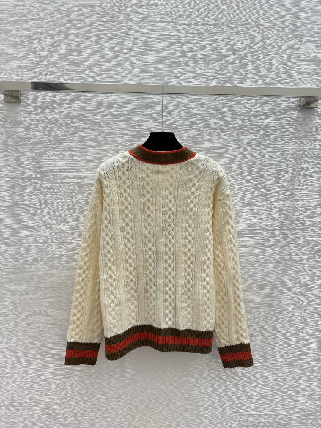 

2025 autumn and winter new K-Pop women clothes color blocking lapel knitted warm casual youth versatile sweater cardigan