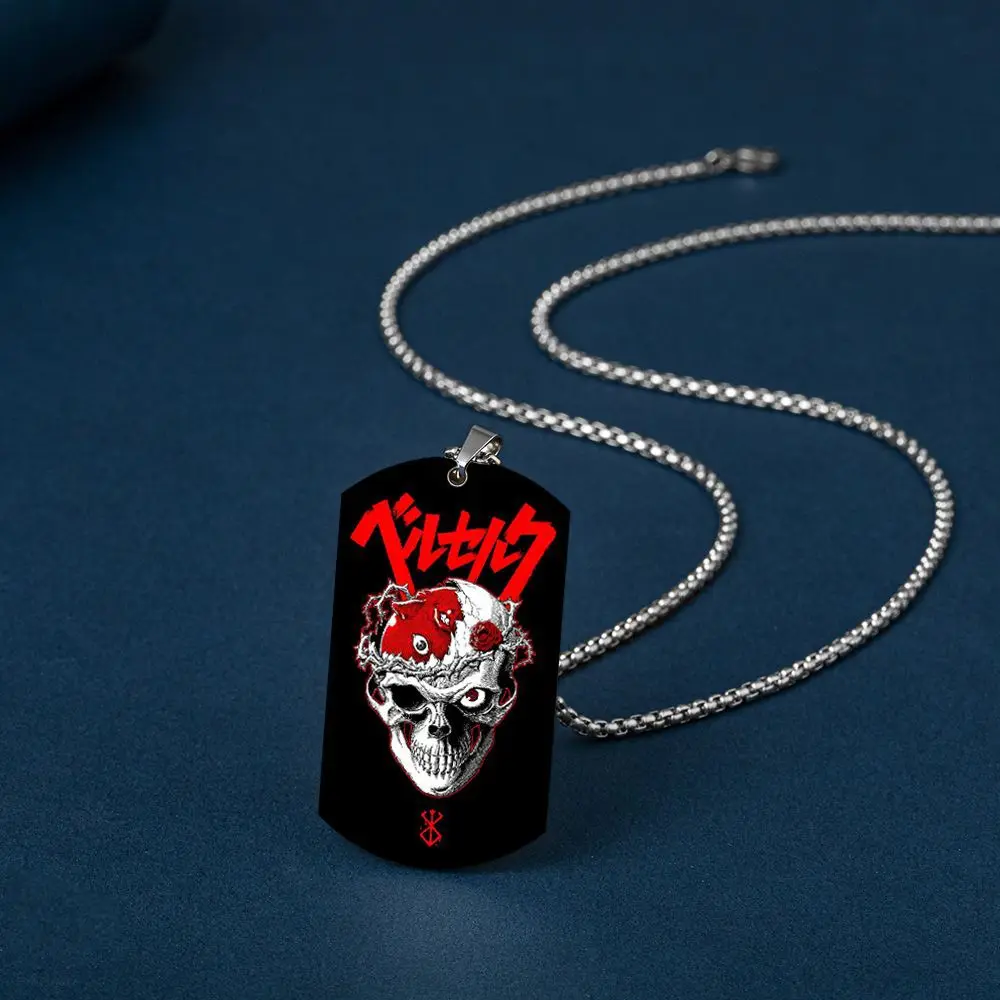 أنيمي Berserk Behelit الشجاعة قلادة تأثيري غريفيث بيضة الملك العصر الذهبي قوس الفولاذ المقاوم للصدأ قلادة مجوهرات الأزياء