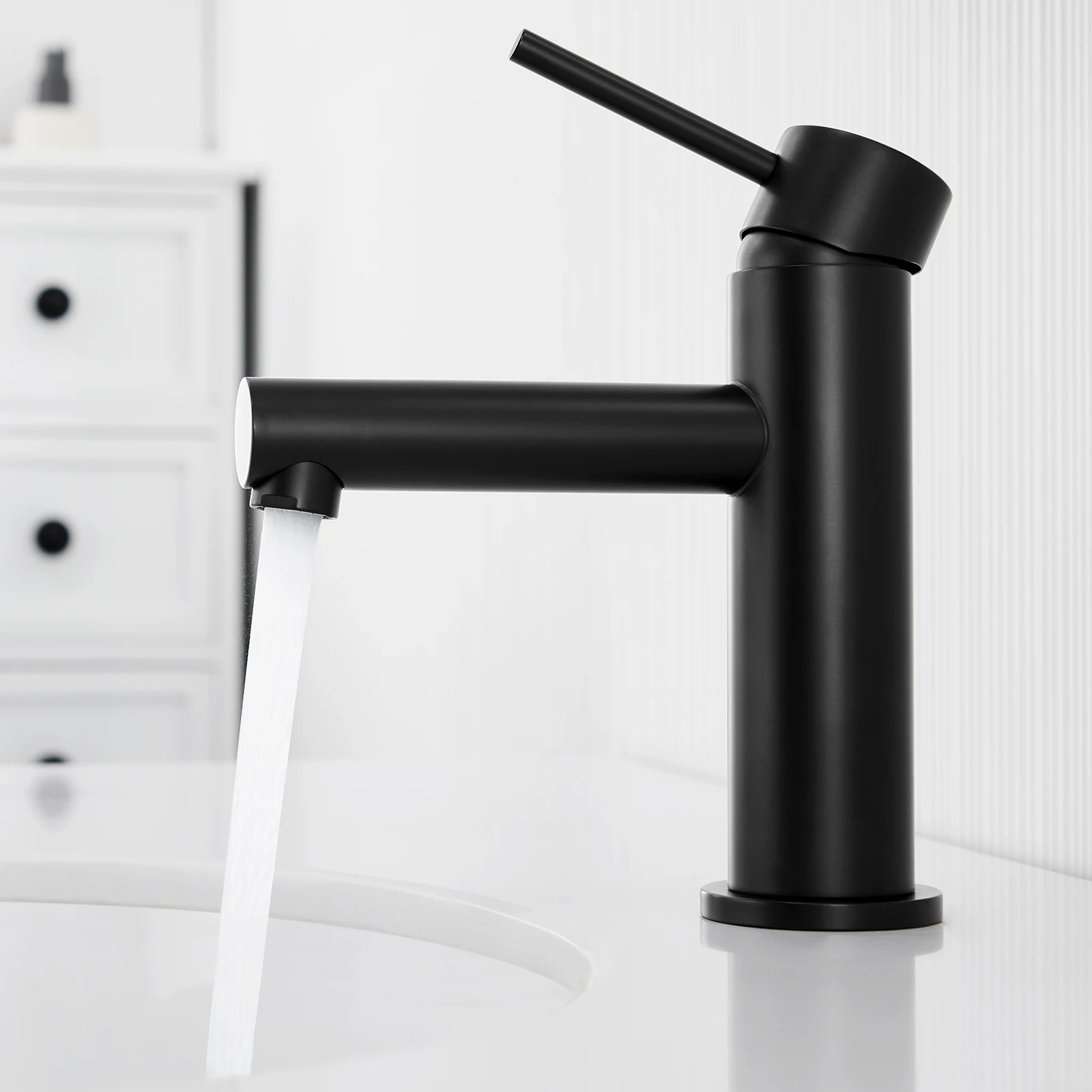 Waschtischarmatur Mattschwarz, Zylindrischer Badezimmer-Wasserhahn, 304 Edelstahl, Aufsatz-Waschtischmischer, Einhandmischer für Warm- und Kaltwasser, Wassersparender ABS-Belüfter, 60cm