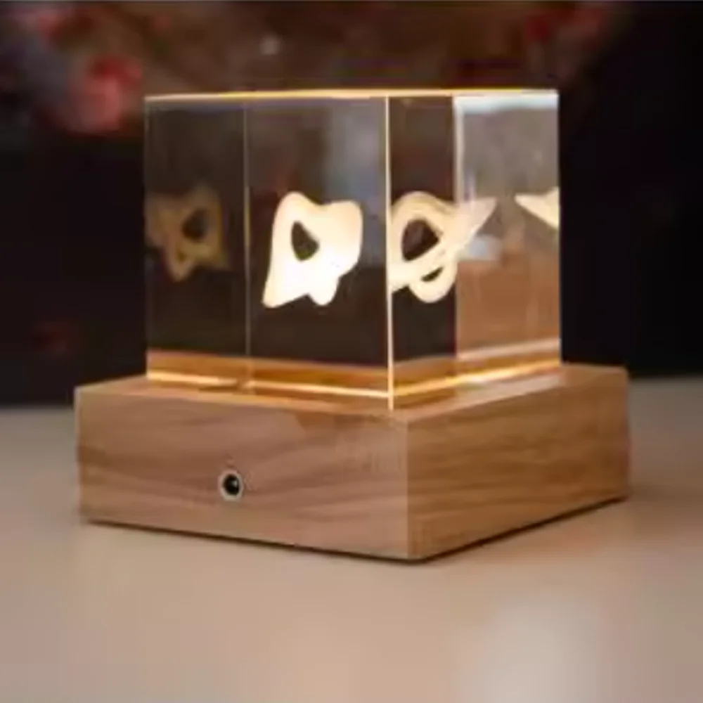 Kristall Nachtlicht, Schlafzimmer Atmosphäre Licht, Kristall Lampe mit Holz ständer, Glas würfel, Home Schlafzimmer Desktop-Dekoration Geschenk