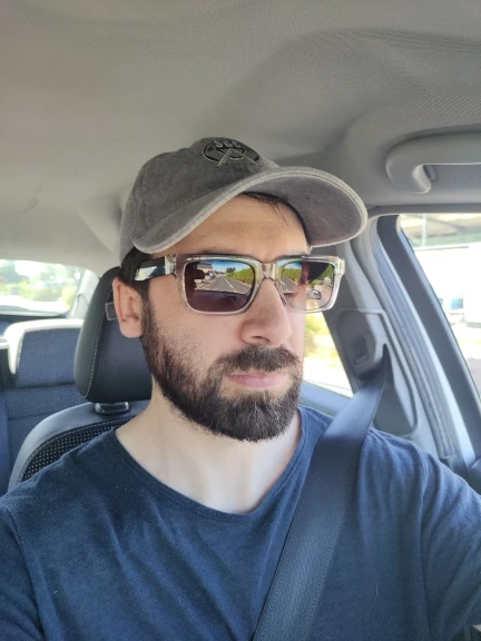 ZENOTTIC Premium Retro Polarized UV400 Sunglasses Review Image