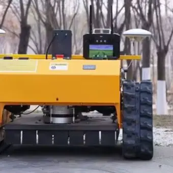 

Customized GPS Navigation Mini Tracked Remote-Controlled Lawn Mower 550mm High-Efficiency Turf Trimming Tool