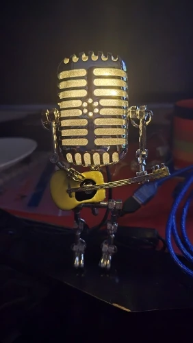 Vueeze Mic Rockbot