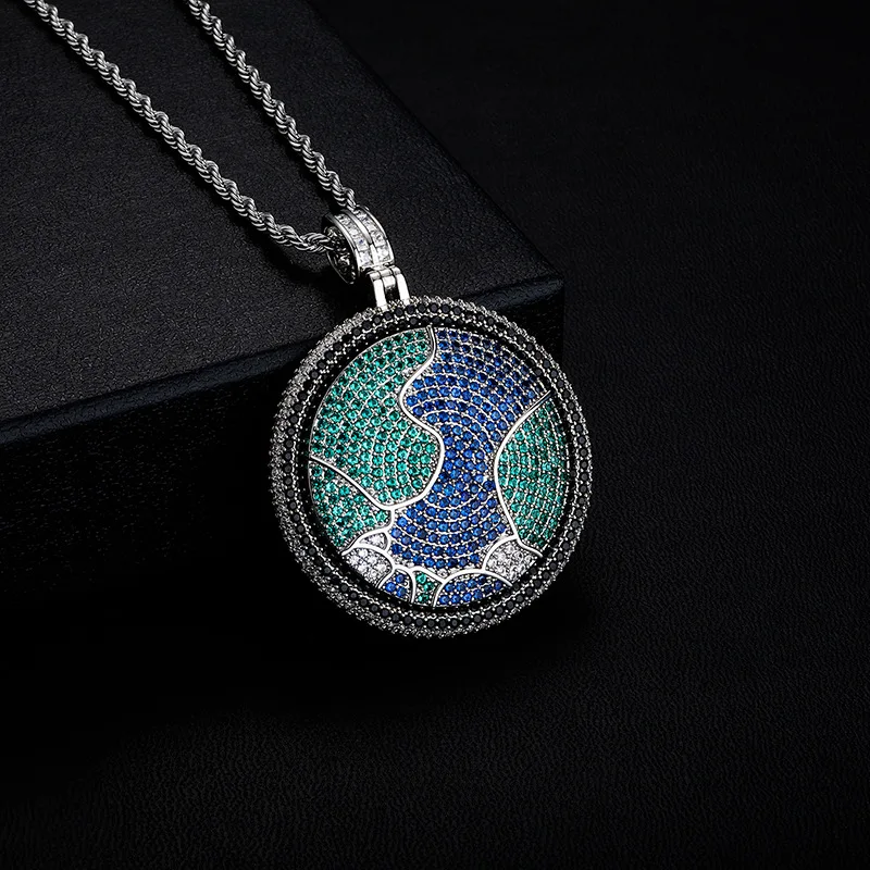 الفاخرة جولة العالم قلادة على شكل خريطة القلائد مع الأحجار الكريمة الملونة مختبر الماس براعة رائعة مجوهرات للنساء الرجال الهدايا