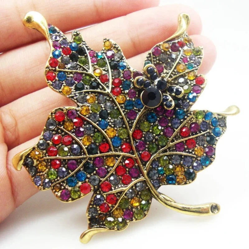 Broche femme feuille d'érable cristal strass multicolore Style Vintage