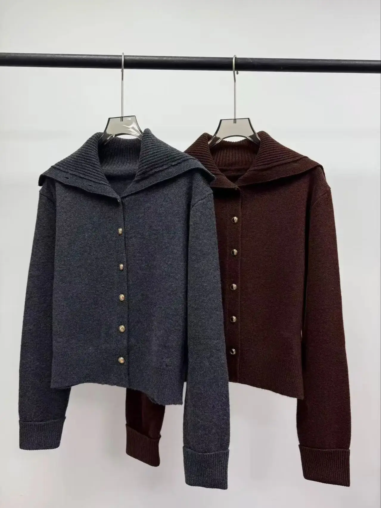 

Autumn-winter wide collar wool-cashmere cardigan