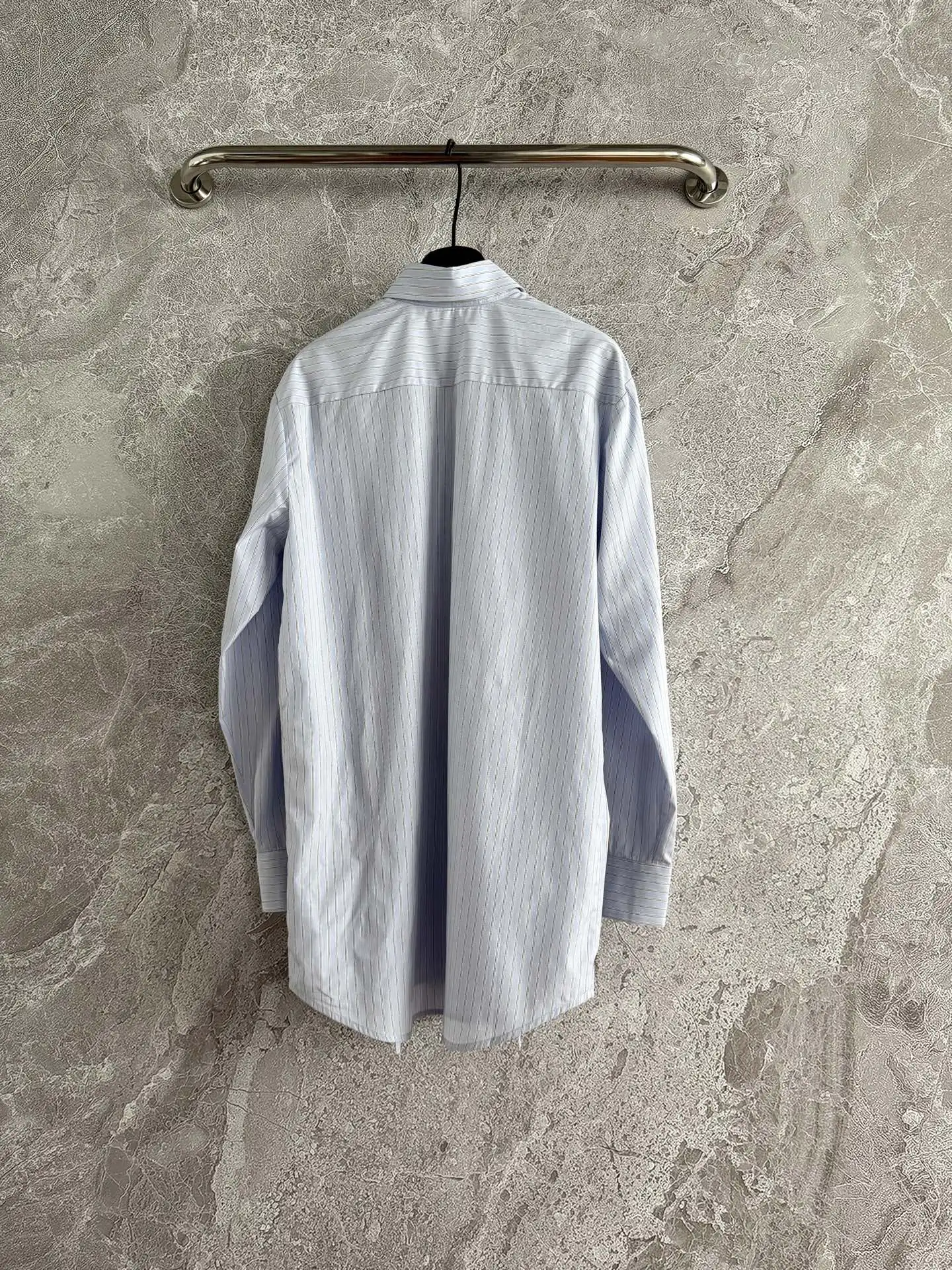 

2025 Spring Summer Casual Versatile Striped Blue White Long-sleeved Shirt Buttons