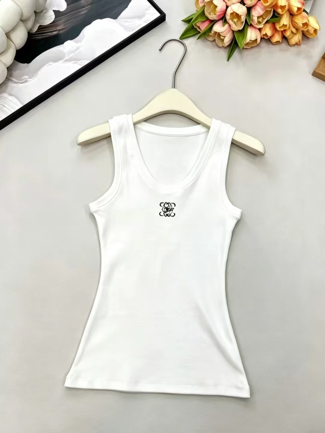

Fashion White Women's Knit Tank Top 2026 Summer New Casual Sleeveless O-Neck Vest Basic Style Classic Versatile Top C6