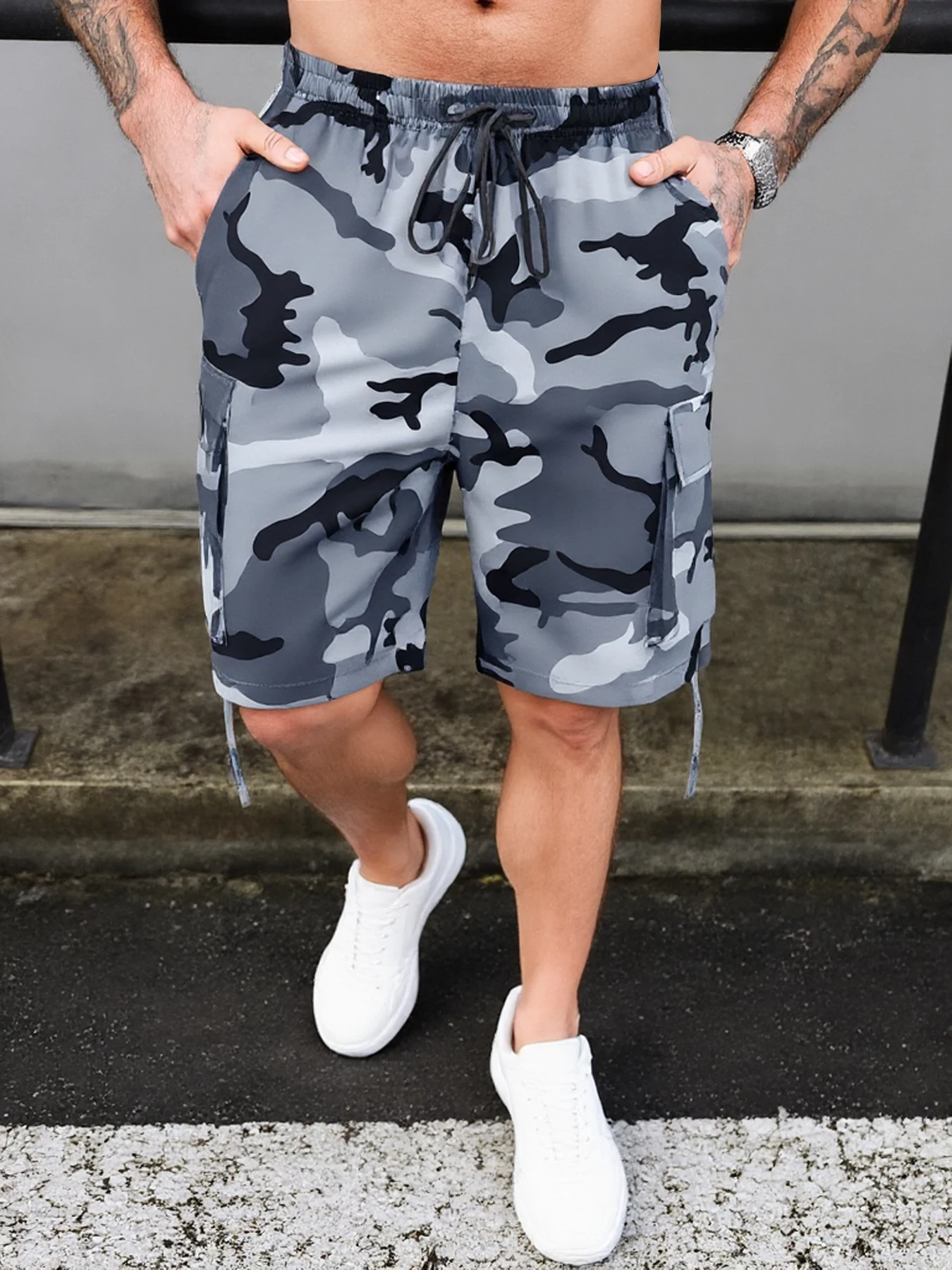 Casual men's shorts, trendy and stylish, excellent quality at an affordable price, durable and wear-resistant, machine washable.