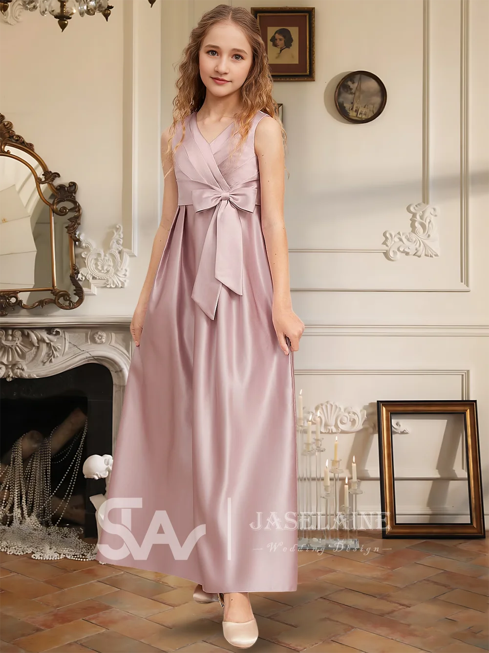 Elegante abito da damigella d'onore junior in raso con scollo a V e lunghezza al pavimento, abito da ragazza di fiori, fiocco, festa, matrimonio, occasione speciale formale