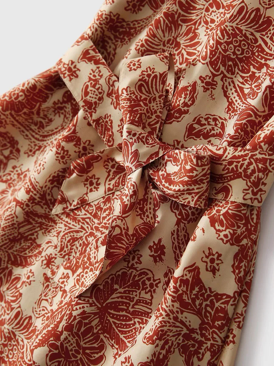 Mouwloze, dunne zomerjurk met print voor dames