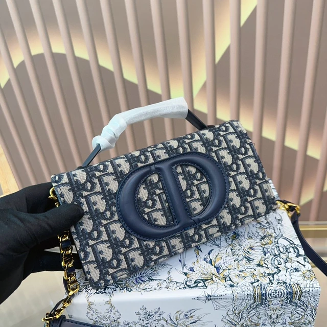 in style of Dior Canvas Skin Bag 21cm 11cm