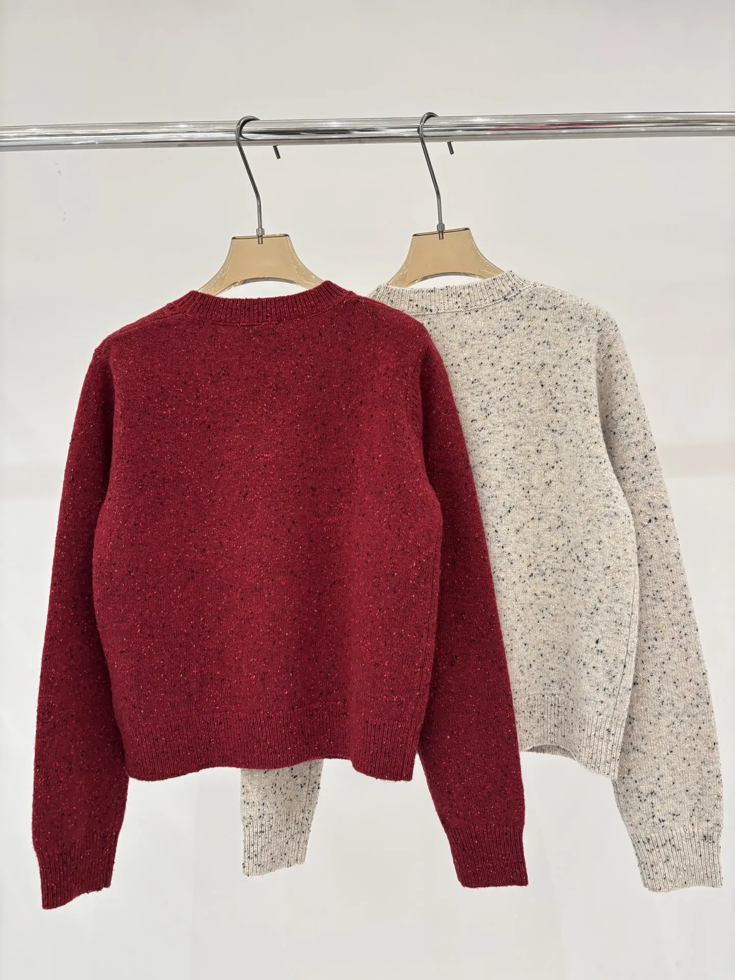 

25 autumn/winter new women's clothing versatile and fashionable temperament round neck embroidered knitted sweater