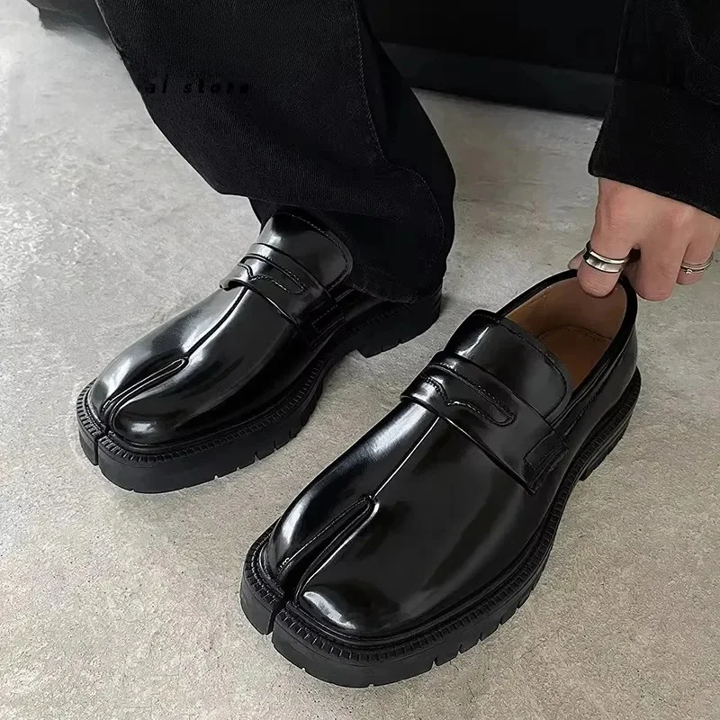 Maganda Tabi Schoenen Loafer voor heren en dames Casual leren schoenen met gespleten neus en dikke zool - afbeelding 2