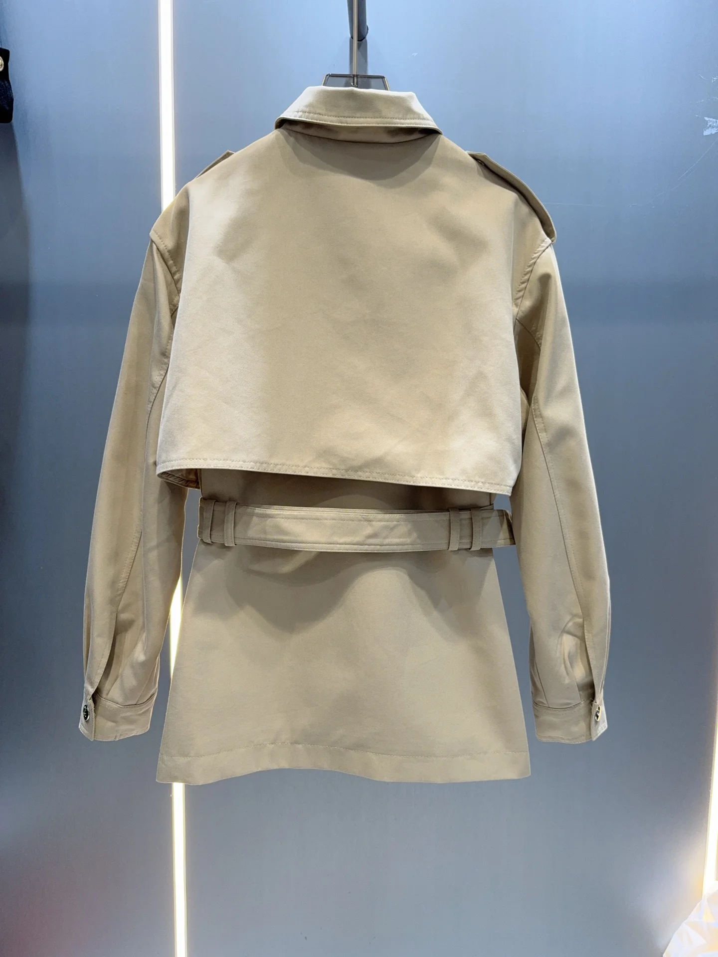 

Winter 2025 New Women's Fashion Lapel Belt Medium Long Belted Trench Coat