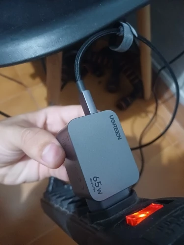 UGREEN Nexode Pro 65W 3-Port Charger 25263 photo review