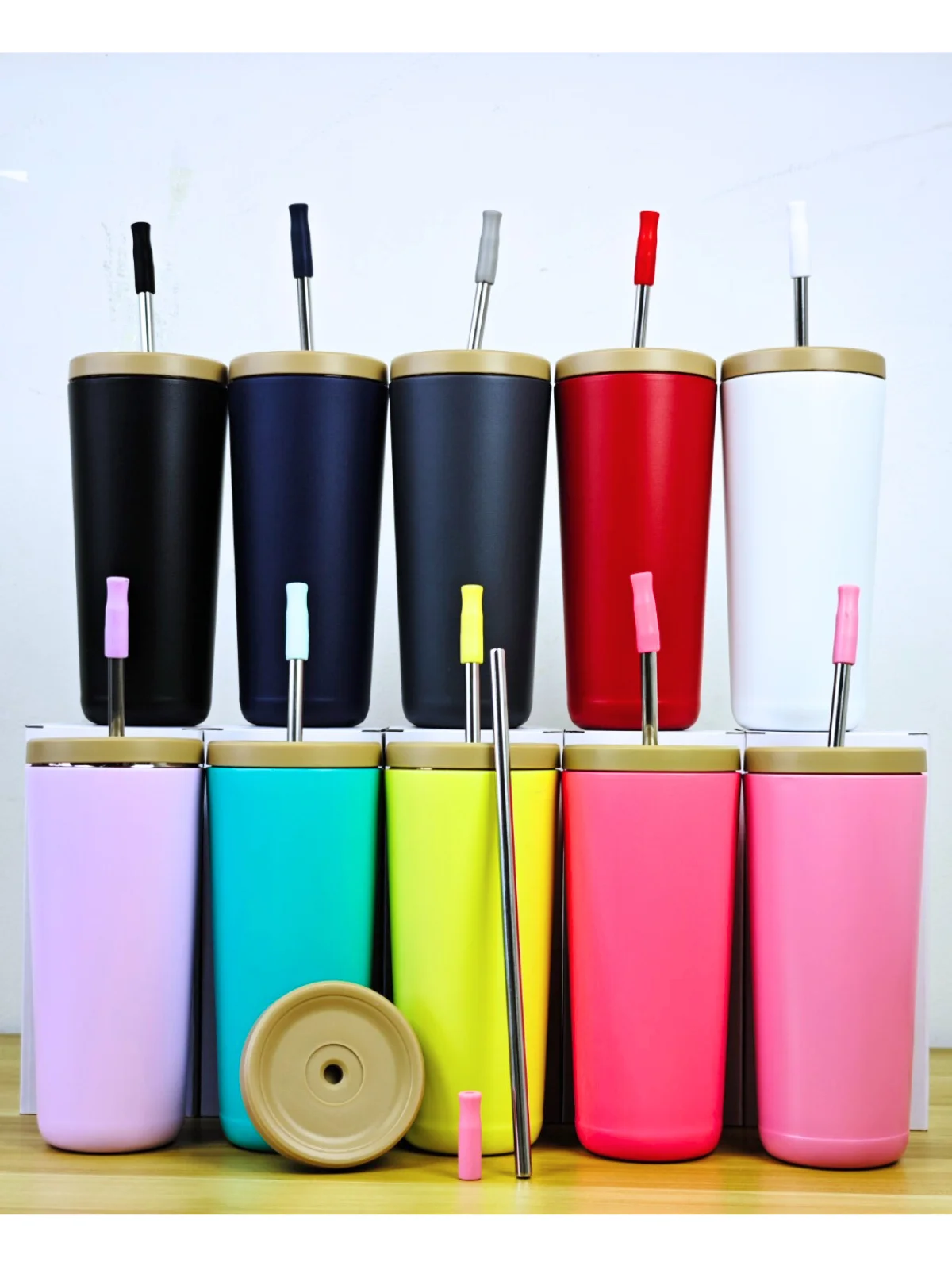 Termo de Acero Inoxidable RR-32, 710ml con Popote Integrado, ideal para la oficina, escuela.