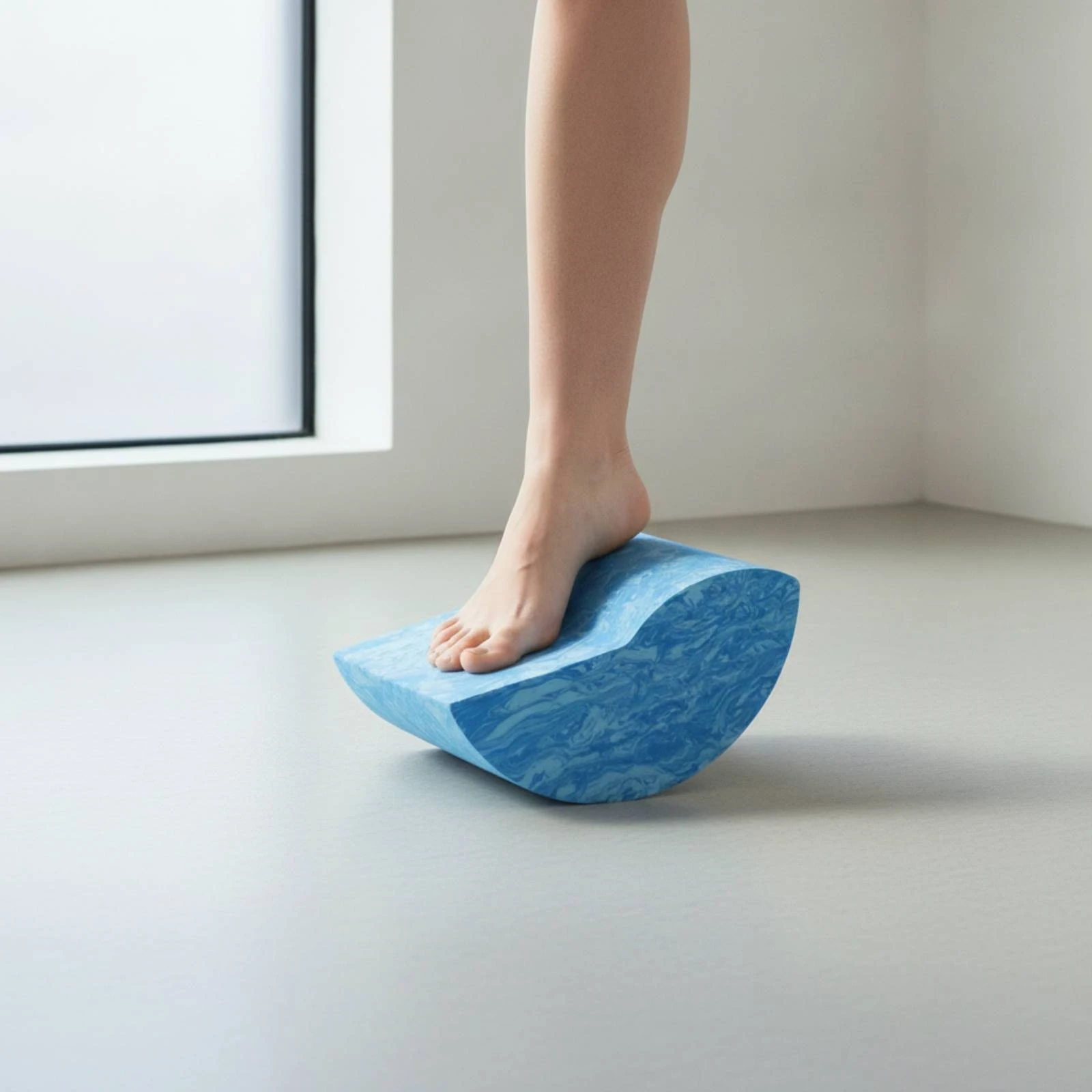 Lightweight Foam Wobble Balance Board
